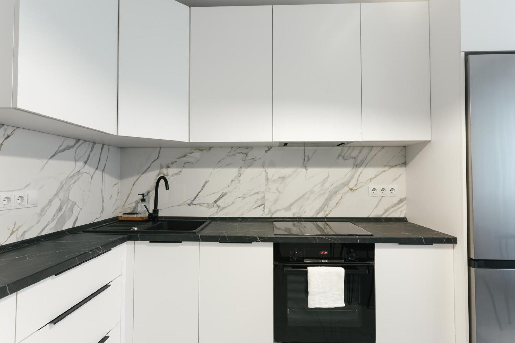 Charming, Spacious And Luxurious 2br In Center - Grandstay Appartement