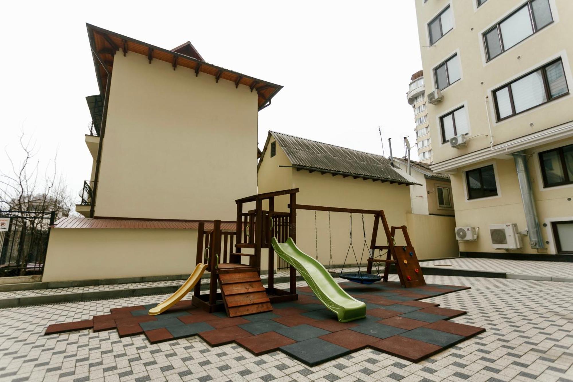 Charming, Spacious And Luxurious 2br In Center - Grandstay Appartement
